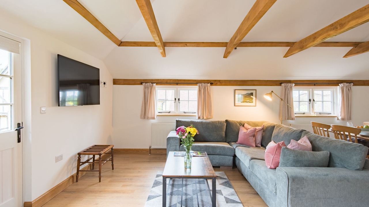 Photo of Livingroom in Ewhurst Green