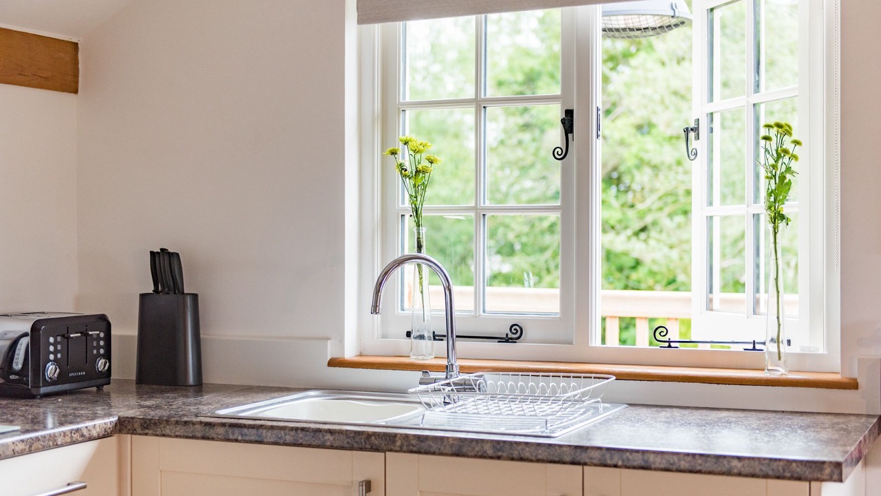 Photo of Kitchen in Ewhurst Green