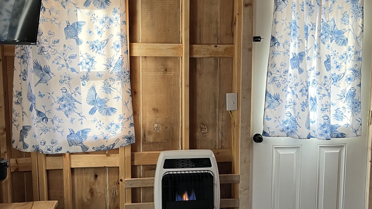 Photo of Bedroom in Gap Mills