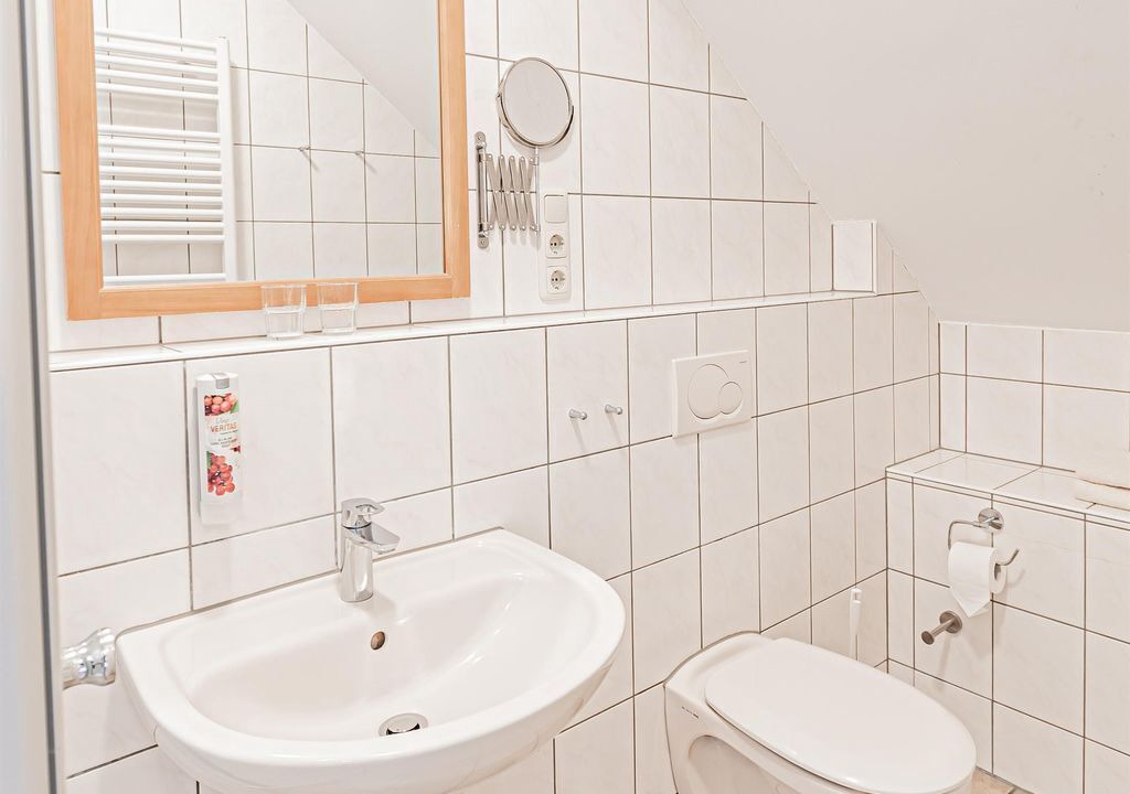 Photo of Bathroom in Langsur