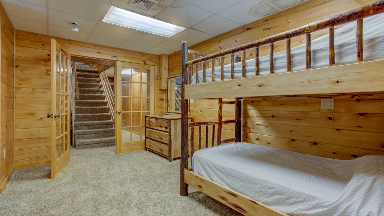 Photo of Bedroom in Laurelton