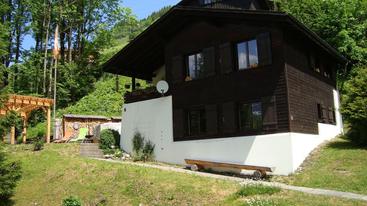 Photo of Outdoor in Elm