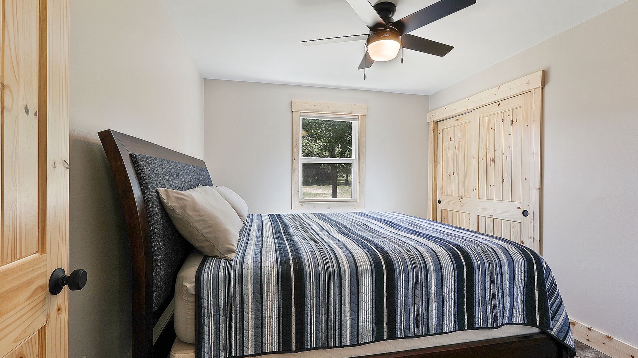 Photo of Bedroom in Athelstane