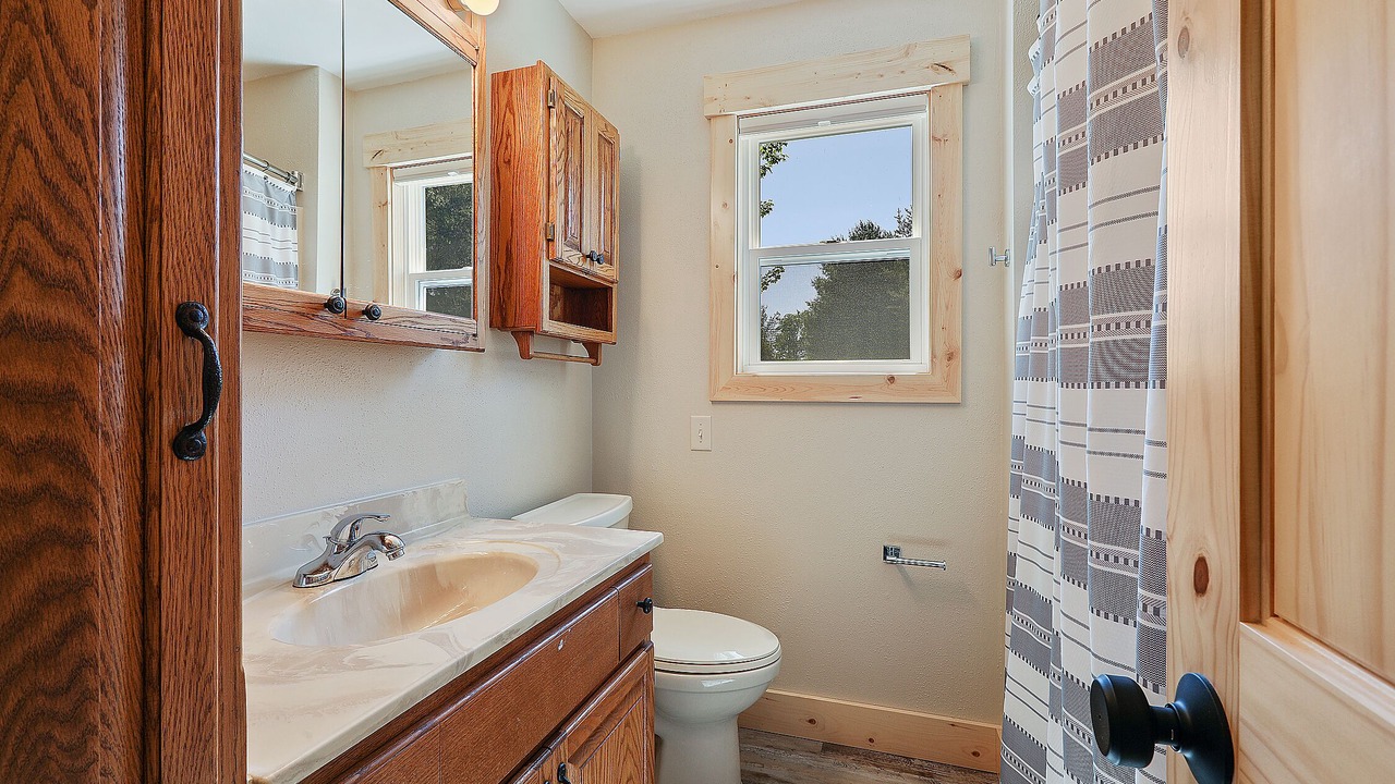 Photo of Bathroom in Athelstane
