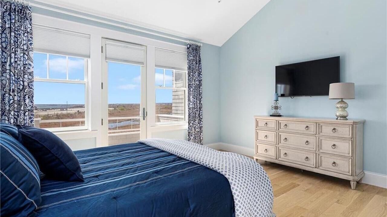 Photo of Bedroom in Narragansett