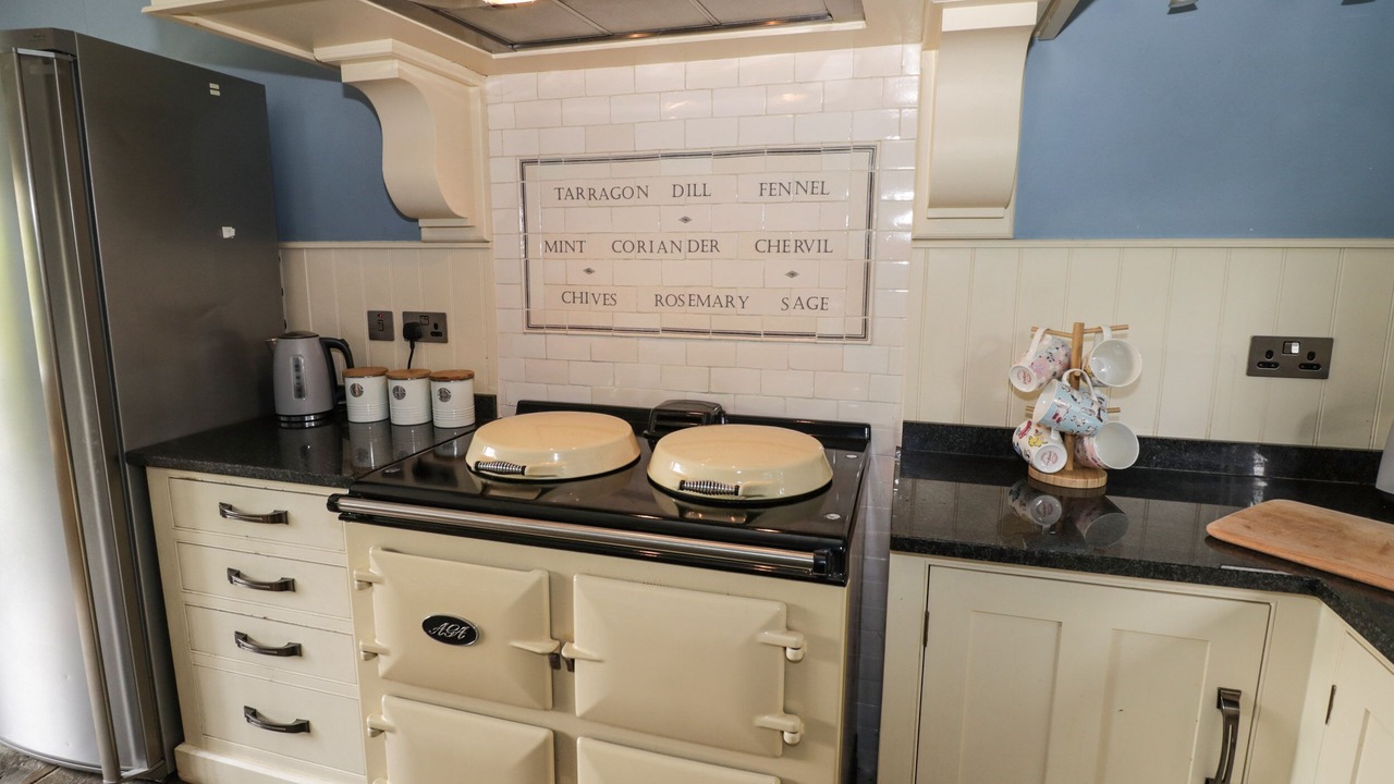 Photo of Kitchen in Nether Heyford