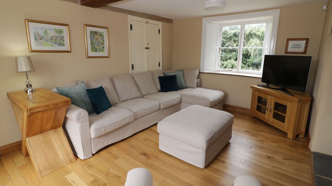 Photo of Livingroom in Nether Heyford