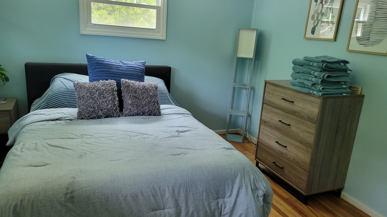 Photo of Bedroom in Boalsburg