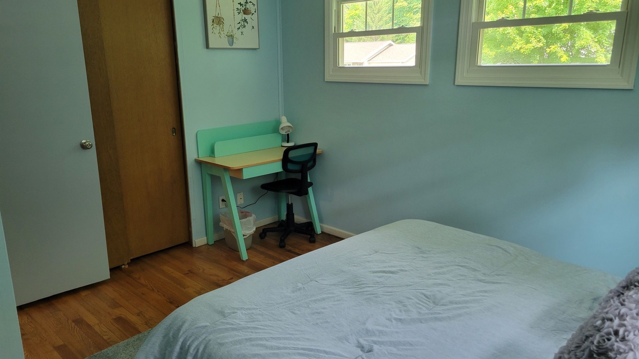 Photo of Bedroom in Boalsburg