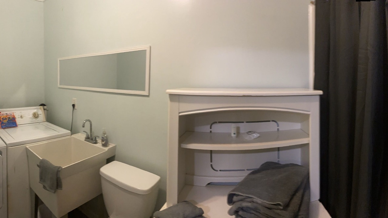 Photo of Bathroom in Clarendon
