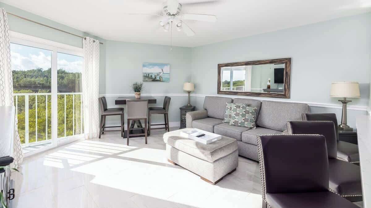 Photo of Livingroom in Tavernier