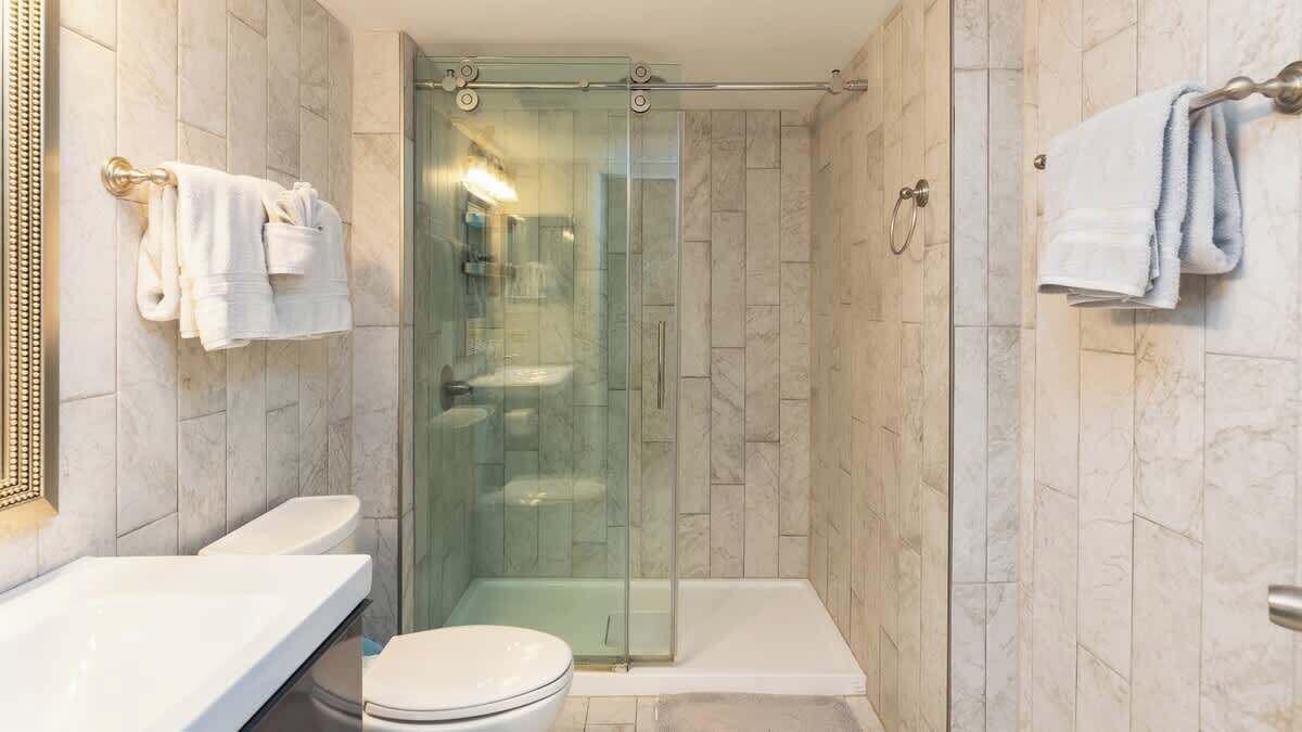 Photo of Bathroom in Tavernier