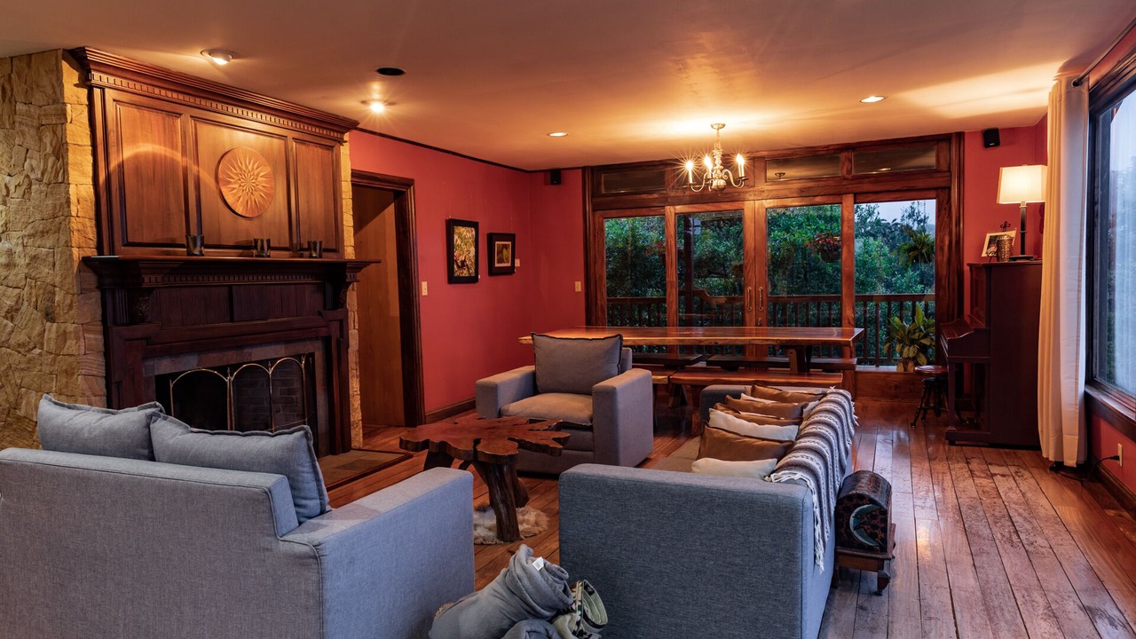 Photo of Livingroom in Roble