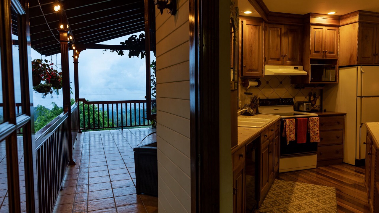 Photo of Patio Balcony in Roble