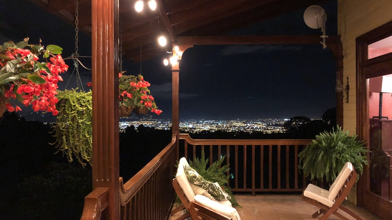 Photo of Patio Balcony in Roble