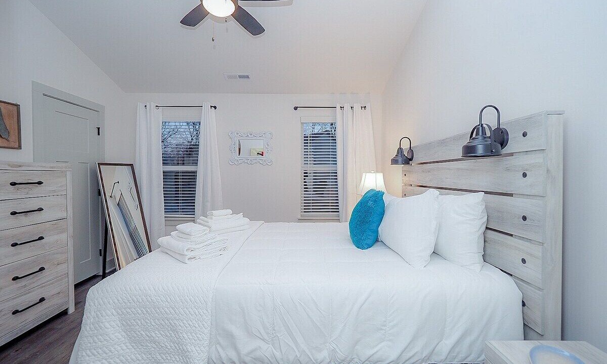 Photo of Bedroom in South Nashville