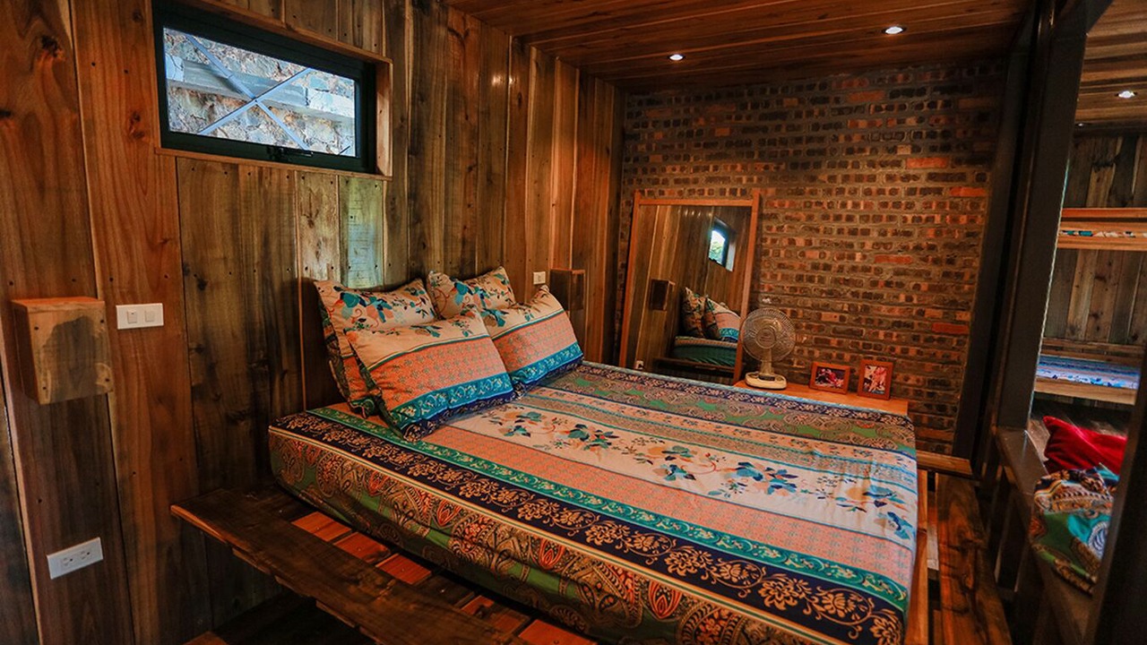 Photo of Bedroom in Soc Son