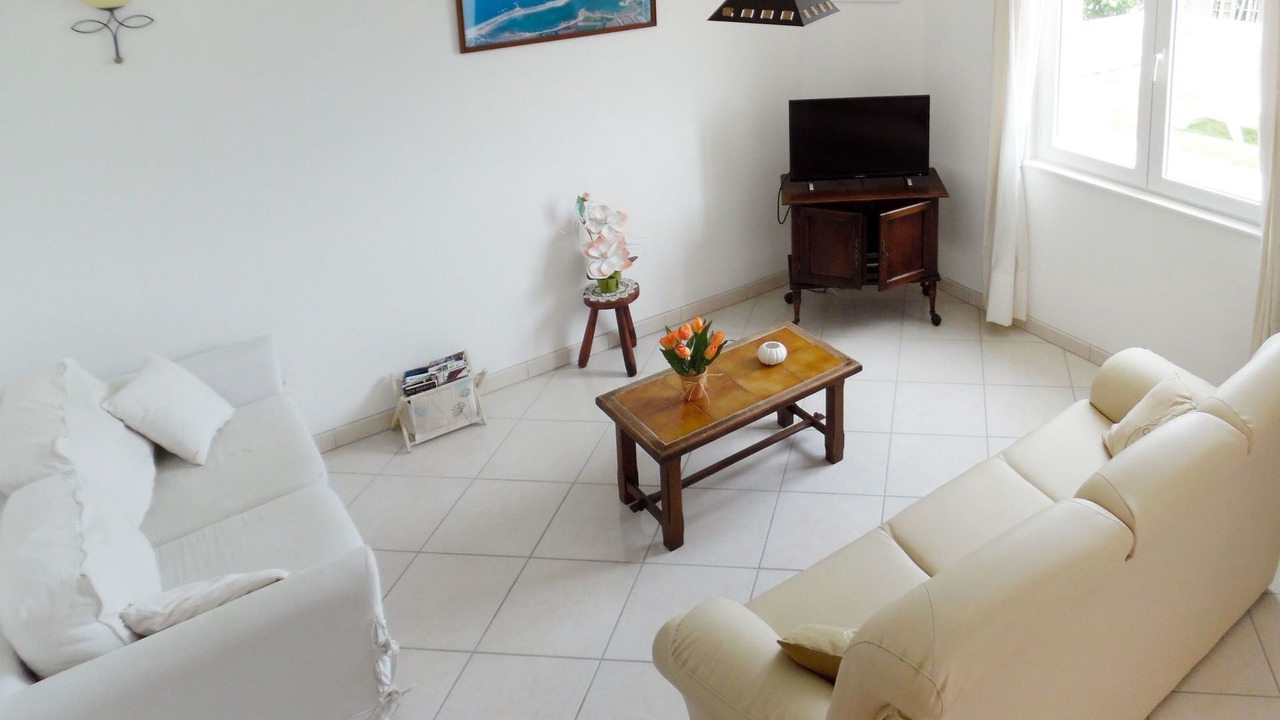 Photo of Bedroom in Le Ru