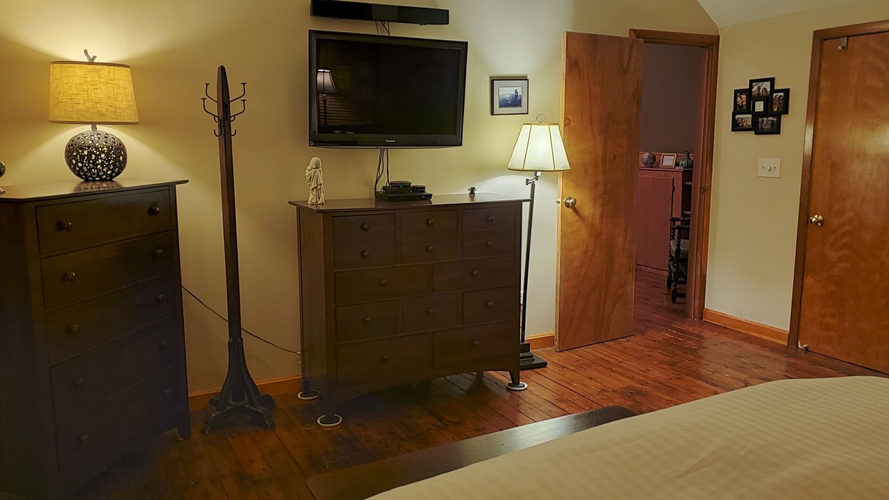 Photo of Bedroom in Bellefonte