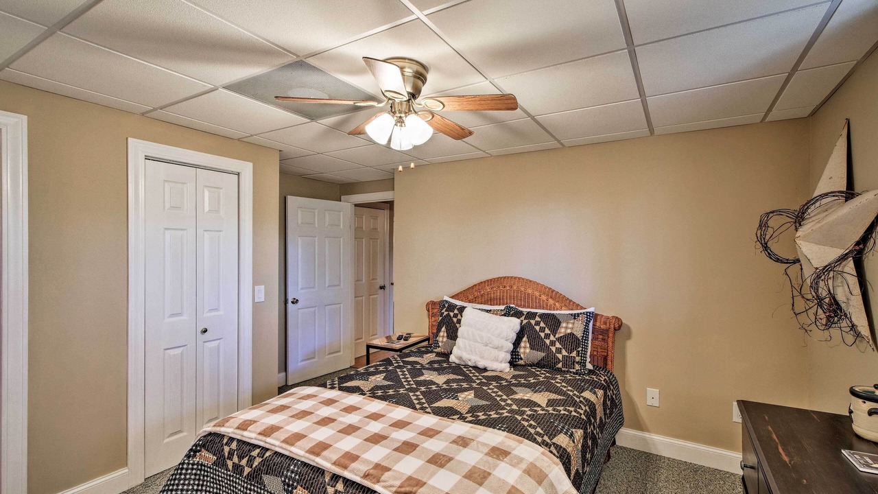 Photo of Bedroom in Chatuge Village