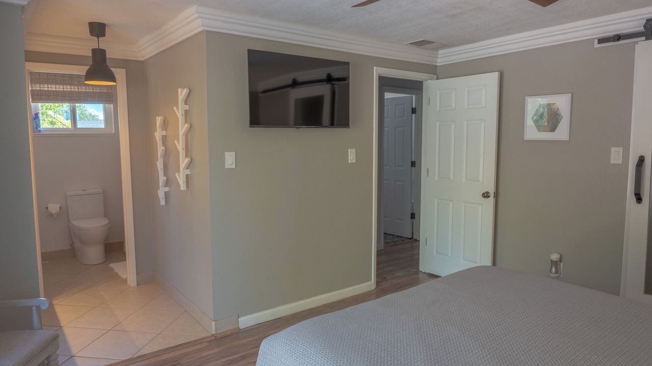 Photo of Bedroom in West University