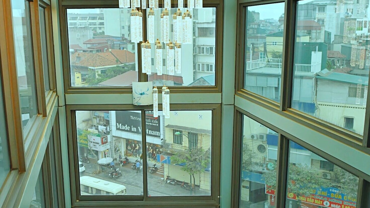 Photo of Others in Van Mieu
