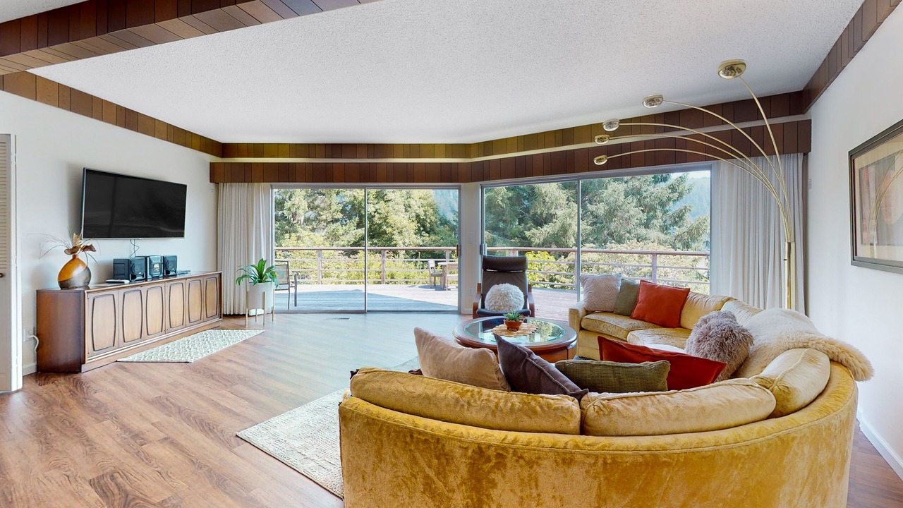 Photo of Livingroom in Orick