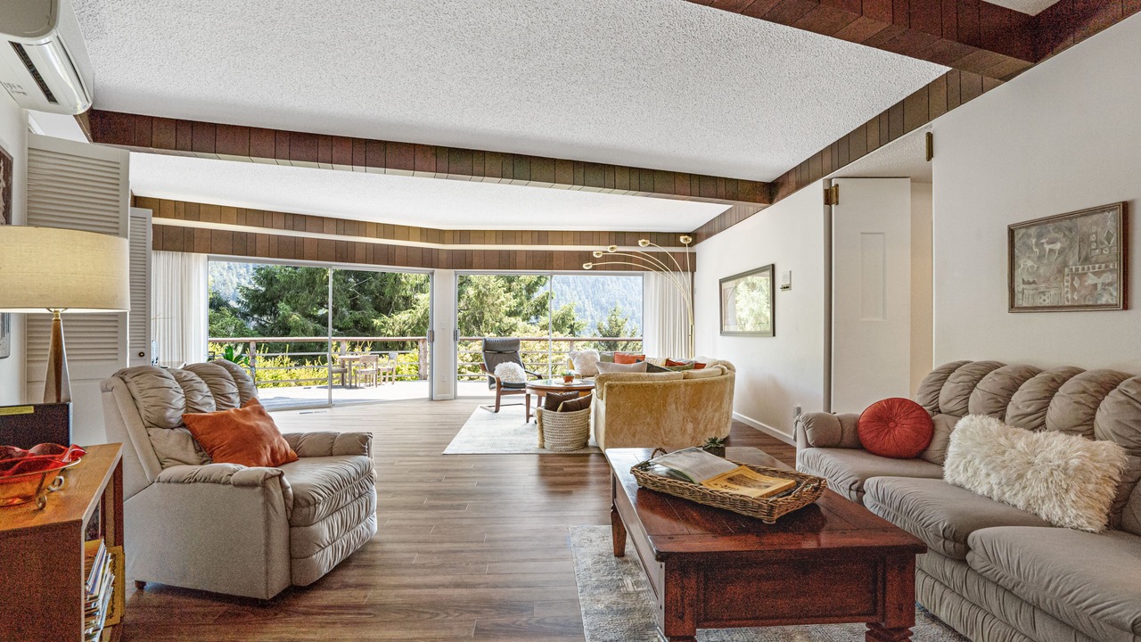 Photo of Livingroom in Orick