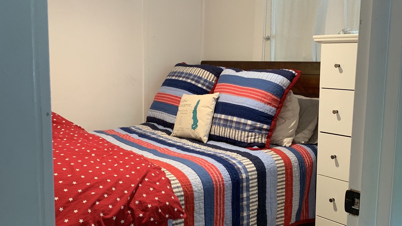 Photo of Bedroom in Crandon