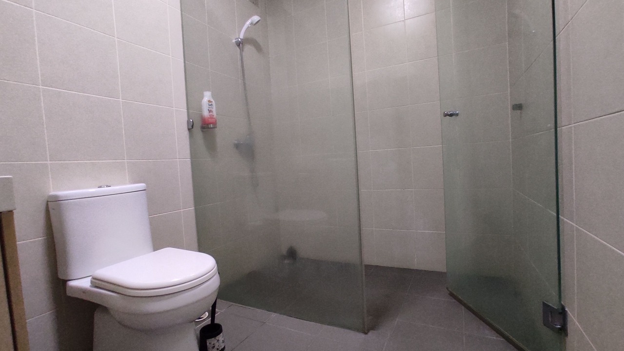Photo of Bathroom in Kampung Batu Maung