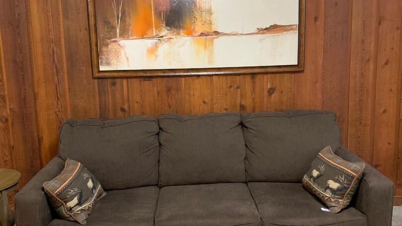 Photo of Bedroom in Alyeska
