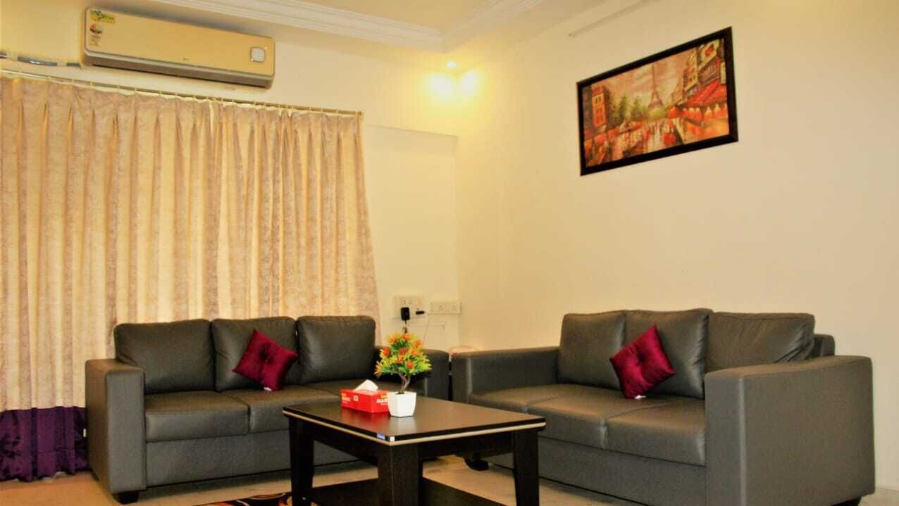 Photo of Livingroom in Prabhadevi