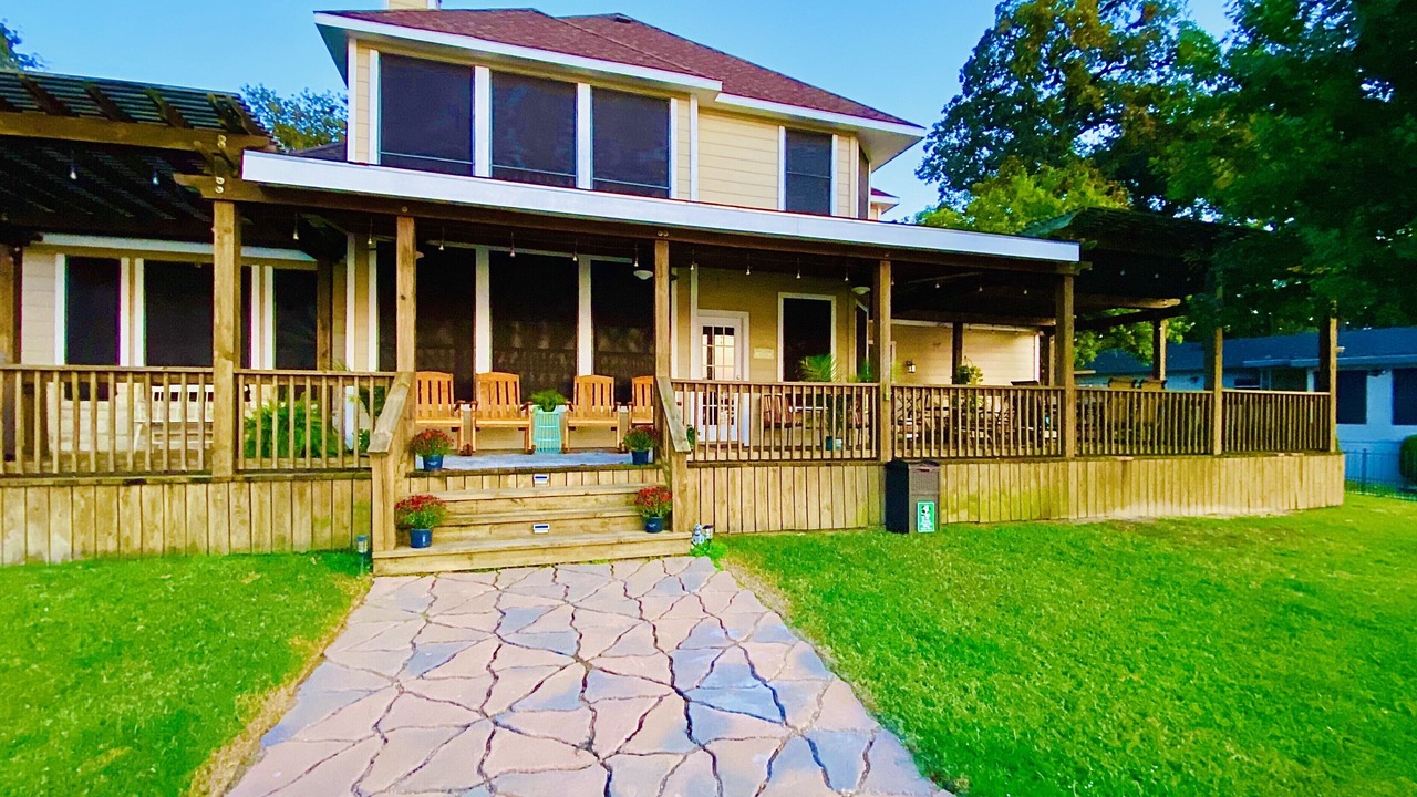 Photo of Outdoor in Gun Barrel City