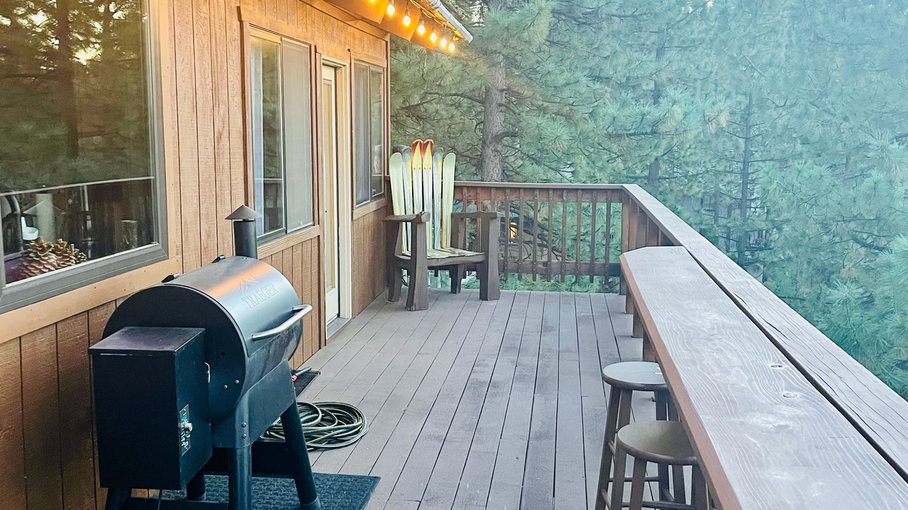 Photo of Patio Balcony in Zephyr Cove
