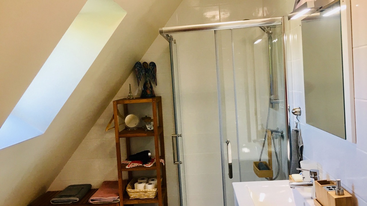 Photo of Bathroom in Plouedern
