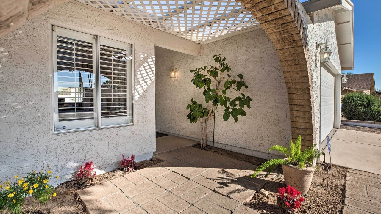 Photo of Outdoor in Desert Foothills Estates