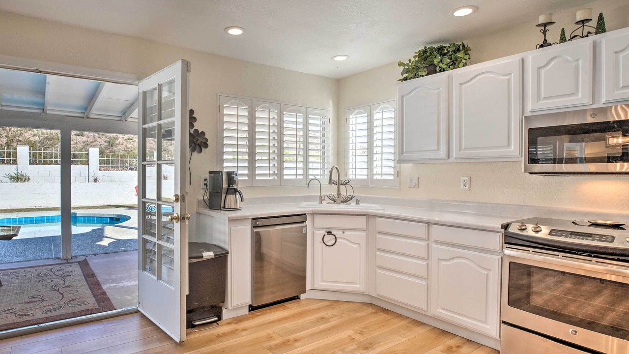 Photo of Kitchen in Desert Foothills Estates