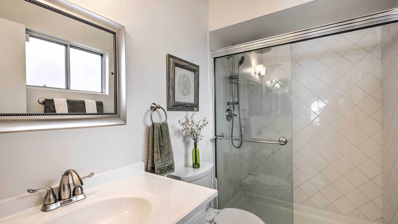 Photo of Bathroom in Desert Foothills Estates