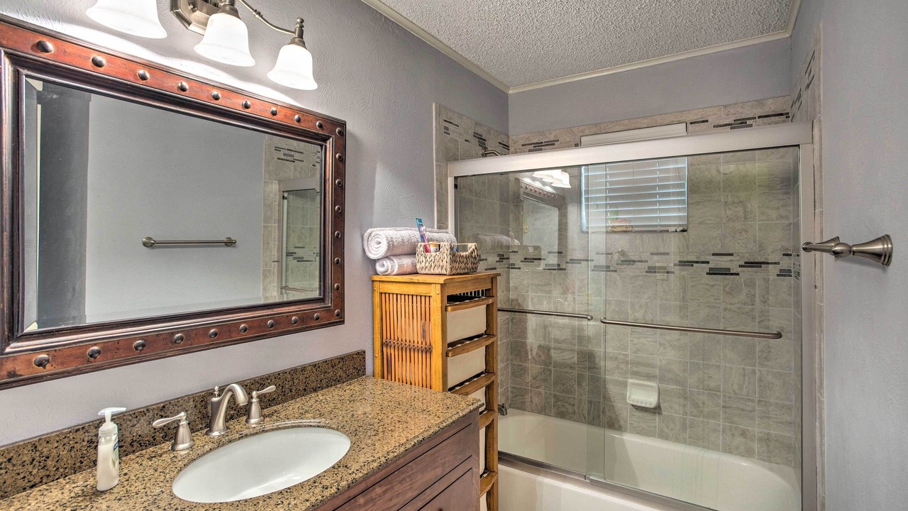 Photo of Bathroom in Tool