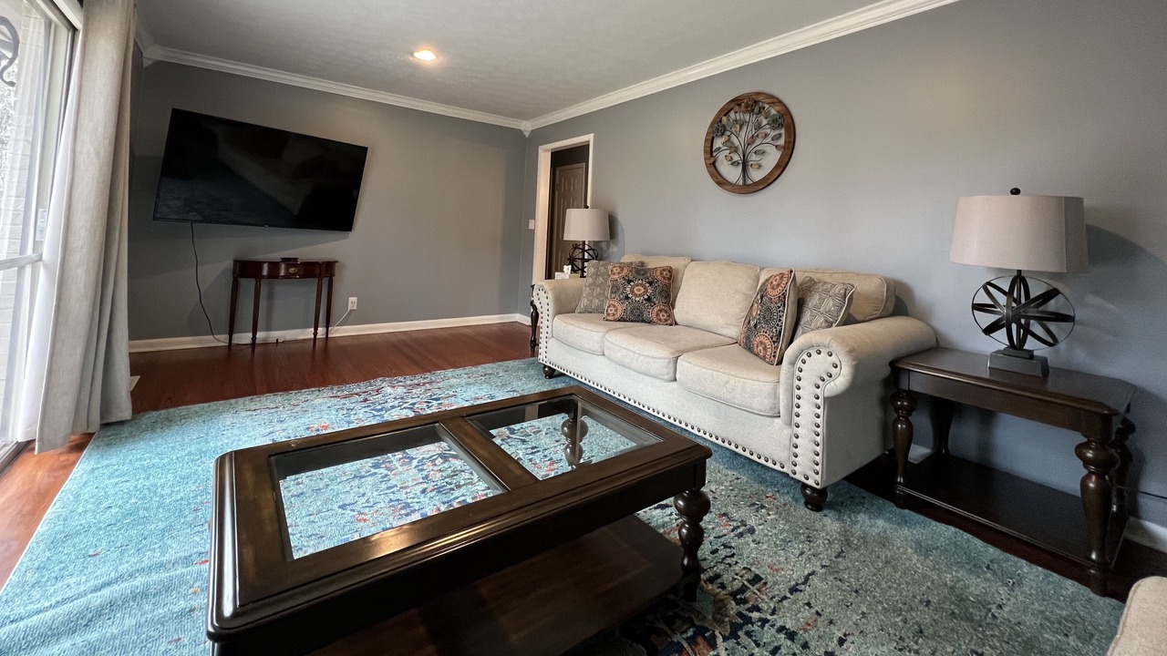 Photo of Livingroom in Madison