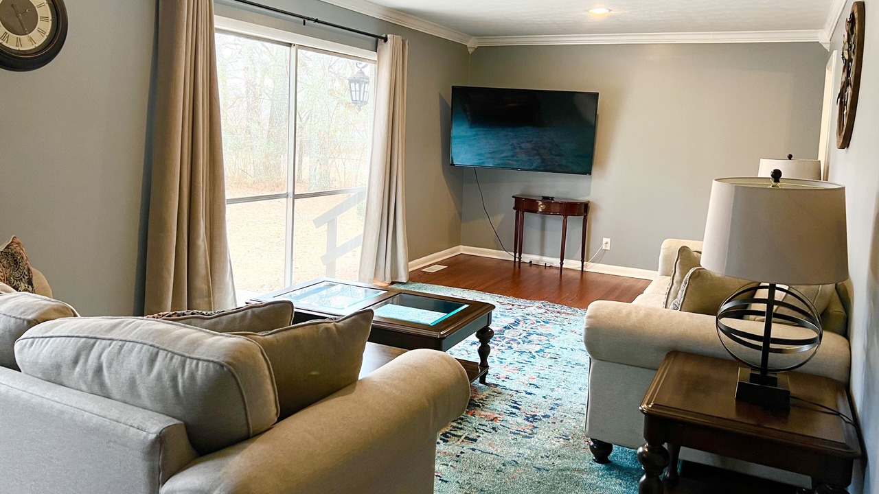 Photo of Livingroom in Madison