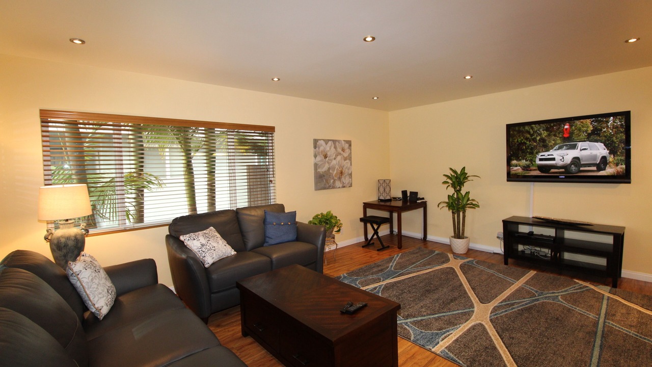 Photo of Livingroom in El Camino Village