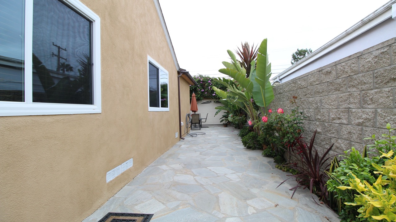 Photo of Outdoor in El Camino Village