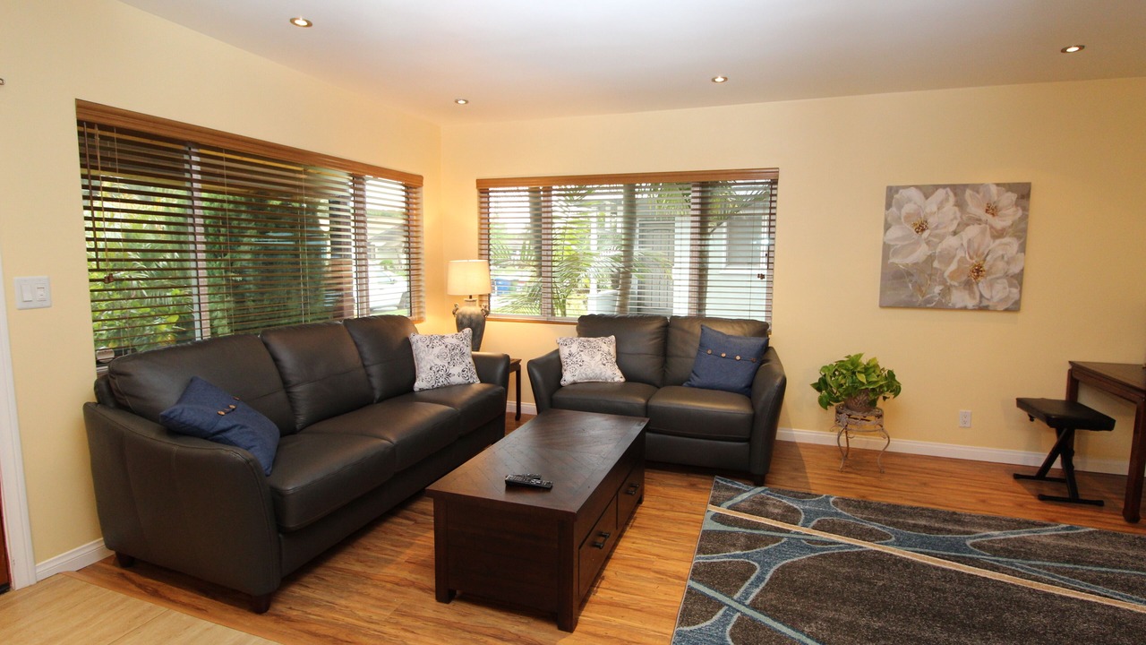 Photo of Livingroom in El Camino Village