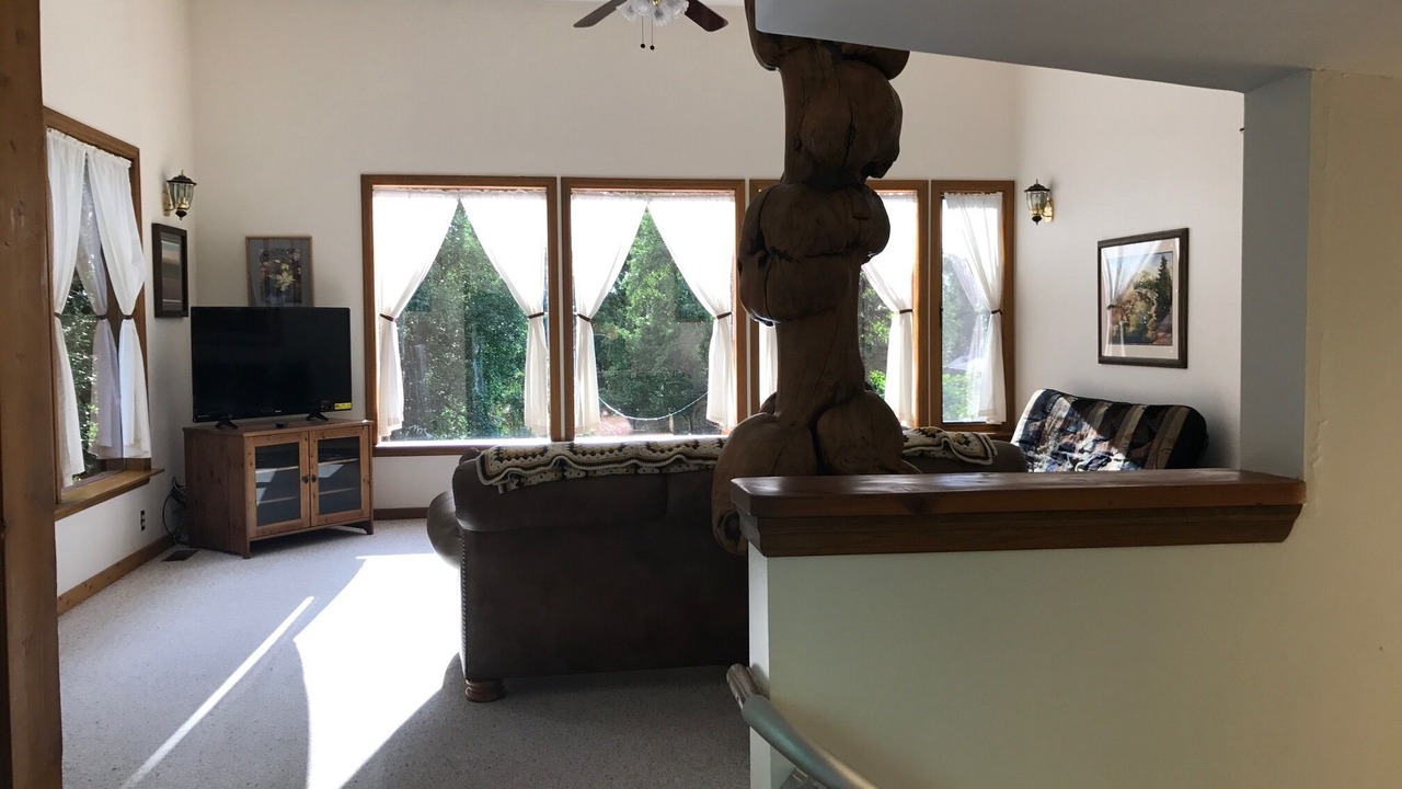 Photo of Livingroom in Rabbit Creek