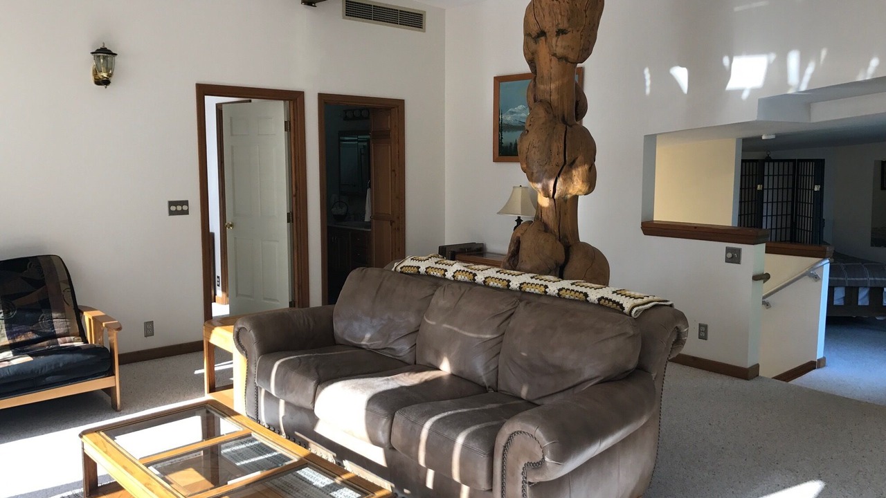 Photo of Livingroom in Rabbit Creek