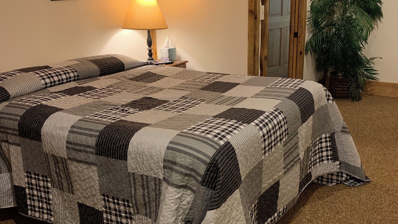 Photo of Bedroom in Victor