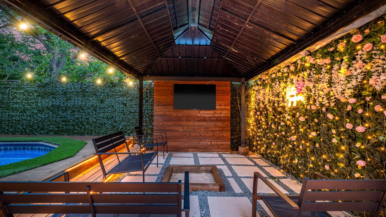 Photo of Outdoor in West Dallas