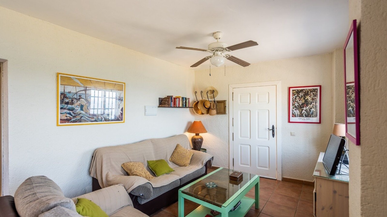 Photo of Livingroom in Adra