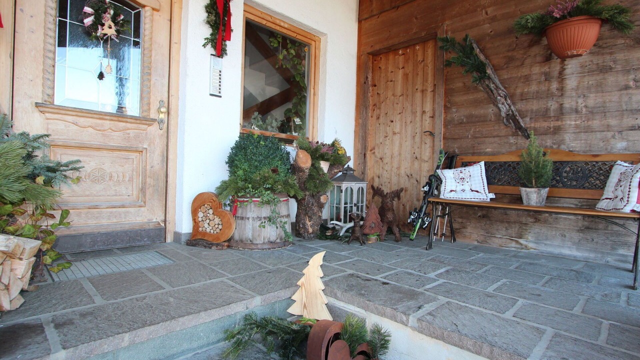 Photo of Outdoor in Kapfing